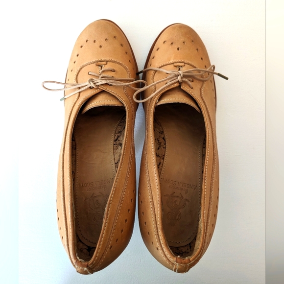 THE OFFICE OF ANGELA SCOTT Heels - Picture 6 of 11